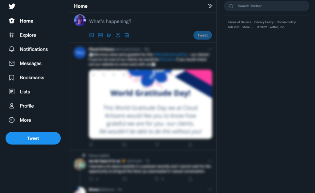 The Twitter website showing the "What's Happening" sidebar removed